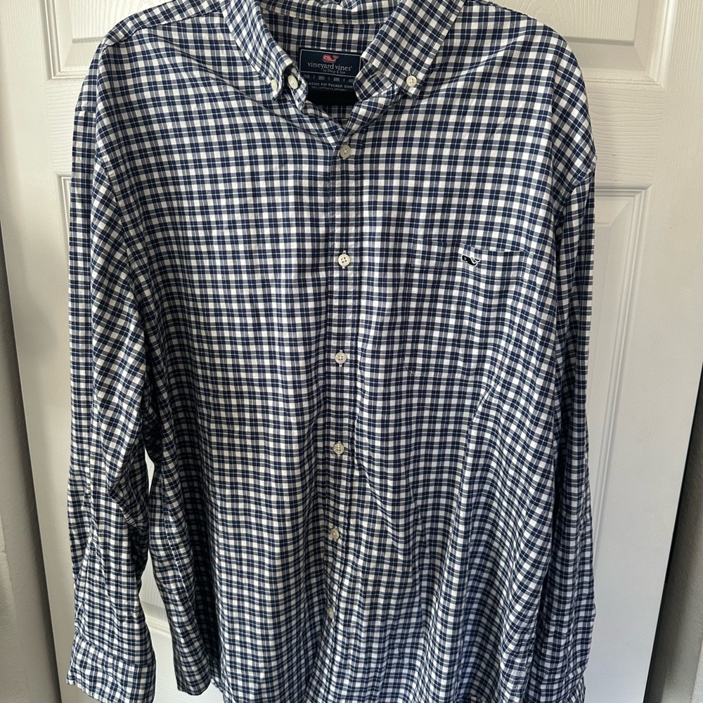 Vineyard Vines plaid Button down Shirt